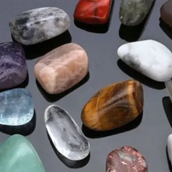 Naravni Kristal Mineralnih Osebkov 20pcs Naravne Crystal Gemstone Polirani Zdravljenje Čakre Stone Prikaz vroče Gemstone Kroglice Sodobne