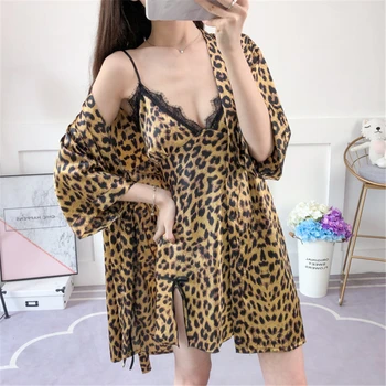 Haljo Leopard čipke seksi ženska je nightgown Proti-vrat, tanek začetni storitev moda obleko očarljivo Sleepwear nove seksi nightware 2020