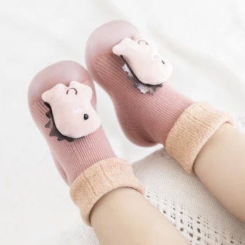 Baby nogavice, čevlji za zimo, debel bombaž živalskih stilov srčkan baby tla čevlji anti-slip prvi pohodniki 0-3 let