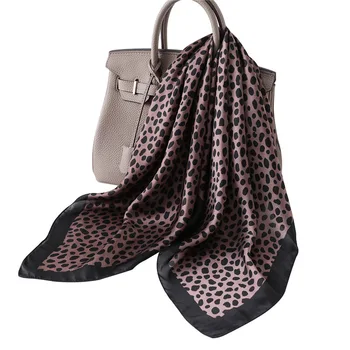 2020 Luksuzne blagovne Znamke Leopard Svileni Šal Moda Kvadratnih Ženske Šali In Obloge 70*70 cm Tiskanje Majhnih Rute Vratu Hijabs Foulard