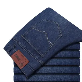 Novo 2017 modne blagovne znamke moških naravnost jeans modra elastična self-gojenje za moške jeans na povečanje kodo