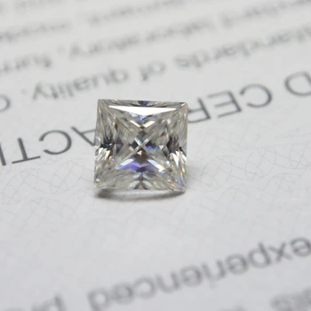 4*4 mm Princesa Cut VVS Moissanite Moissanite Kamen Svoboden Moissanite Diamond 0.37 karat za Obroča, zaradi česar