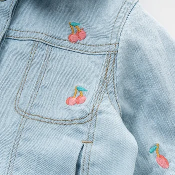 DBZ13689-1 dave bella pomlad baby dekleta lepe sadje vezenje ruched žepi plašč, otroci vrhovi moda dojenčka, malčka vrhnja oblačila
