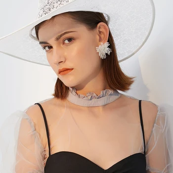 Vila cvet uhani temperament moda Sen serije umetno kristali, uhani ženski uhani