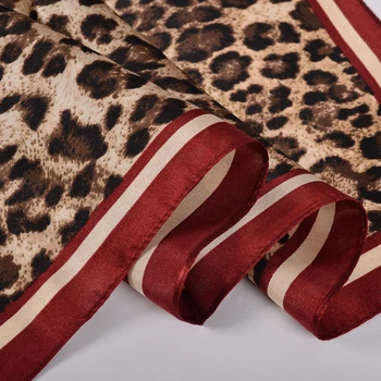[BYSIFA]Padec Leopard Natisnjeni Naravne Svile Šal Ženske Seksi Rdeče Vino In Kava Kvadratek Rute Trakovi Dame Vrečko Trakovi