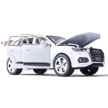 1:24 Visoke Simulacije Zlitine Modela Avtomobila za Audi Q7 Off-road Model z Zvokom in Svetlobo, Potegnite Nazaj, Igrače za Otroke Avto Zbiranje