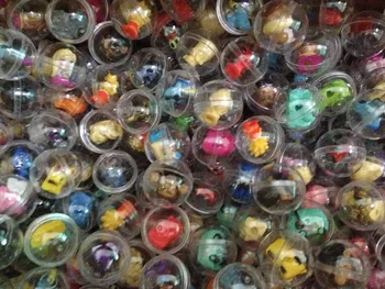 200pcs Dobre Kakovosti 28mm Kitajsko Različico Squinkies Kapsula kroglice z mehko gumo, risanka slika avtomobila Mini Kapsula Igrače Za Otroke