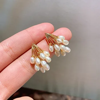 2020 Novo sweet modni pearl Ženske uhane pogodbeno joker kovinski cvetje modeliranje Spusti Nakit uhani