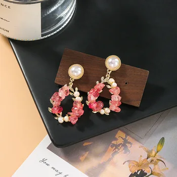 2020 Novi korejski sladko pearl cvetje Ženske uhane geometrijsko elegantna krožna temperament fine smolo moda Spusti uhani