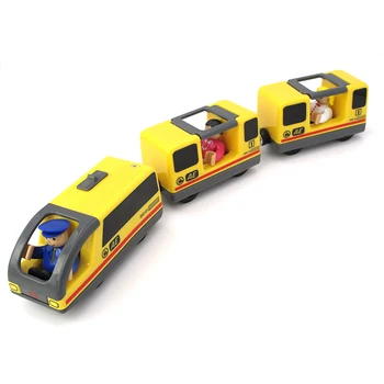 Magnetni KKU EMU vlak Igrače, lesene skladbo Brio sledi kombinacija električnega KKU lokomotiva združljiv z magnetnim vlakom