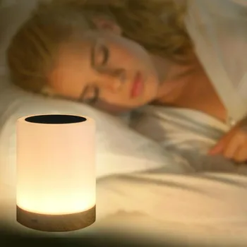 LED nočna lučka sedmih barv ustvarjalnih postelji svetilka za domačo spalnica, dnevna soba lesa zrn polnjenje Otrok baby dotik Indukcijske 5v