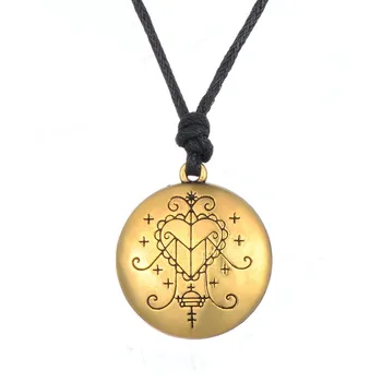 EUEAVAN 10pcs Verske Voodoo Loa Veve Obesek Ogrlica Ljubezni Talisman Amulet je Nakit Za Moške, Ženske Antique Gold/Srebrne Barve